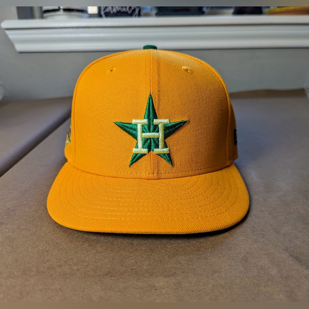 Astros Hat (Size 7 1/2)